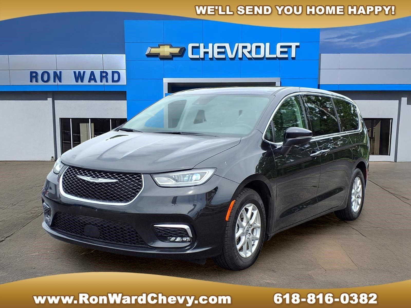 2023 CHRYSLER Pacifica