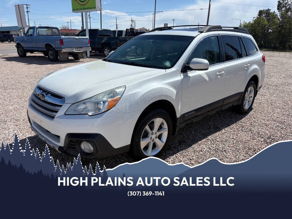 2014 SUBARU Outback