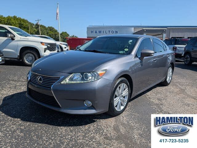 2013 LEXUS ES