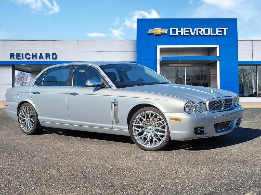2008 JAGUAR XJ