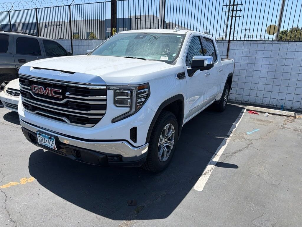 2025 GMC Sierra