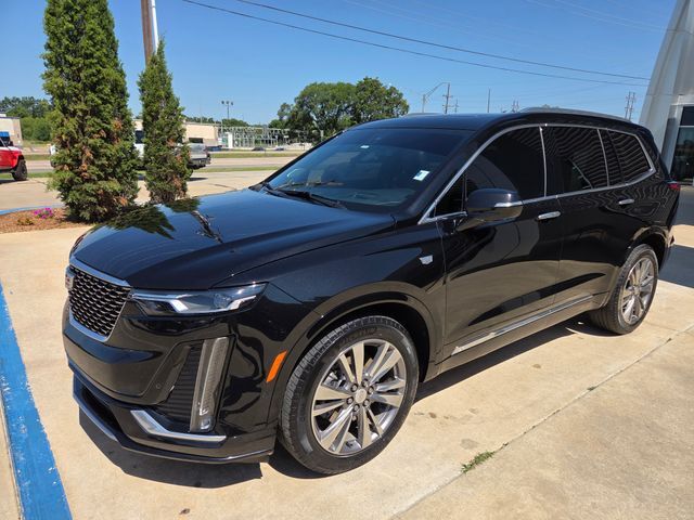 2021 CADILLAC XT6