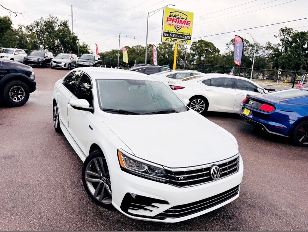 2017 VOLKSWAGEN Passat
