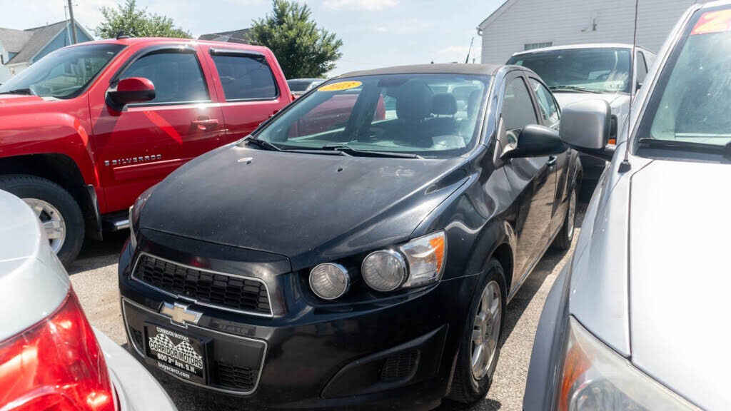 2013 CHEVROLET Sonic