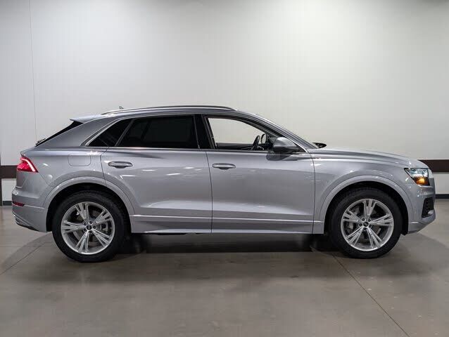 2022 Audi Q8
