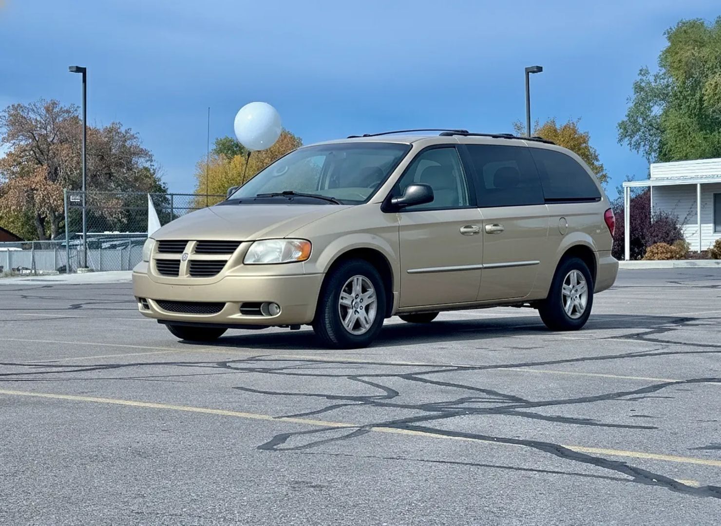 2005 DODGE Caravan