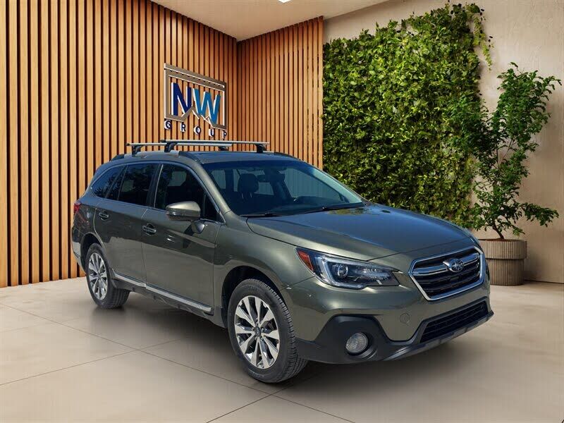 2019 SUBARU Outback