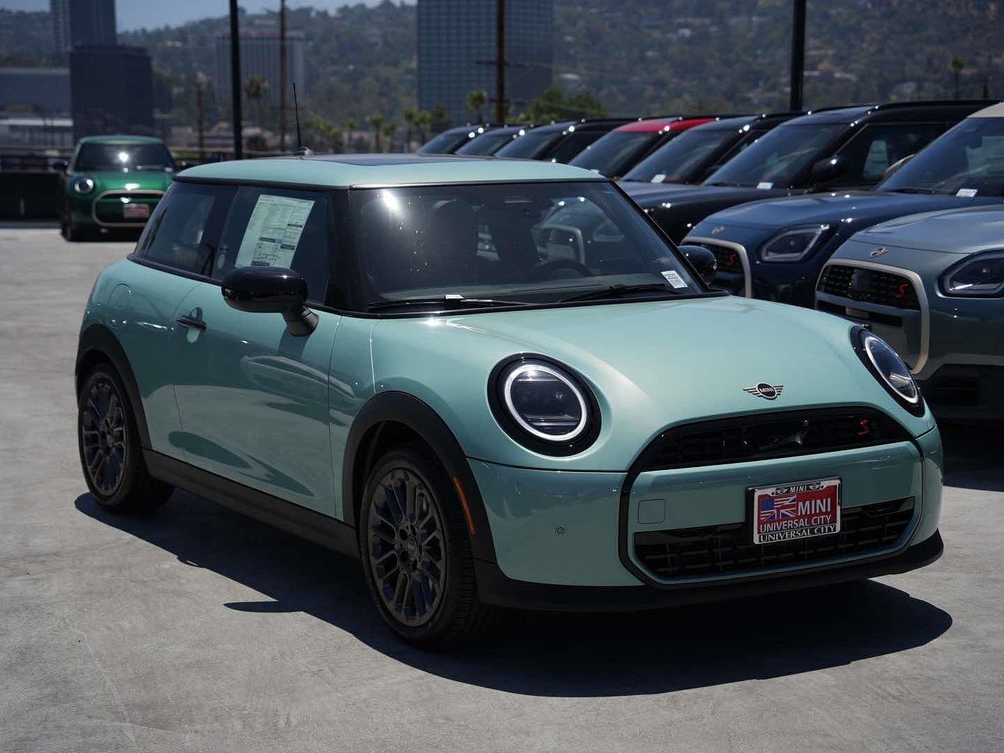 2026 MINI Hardtop