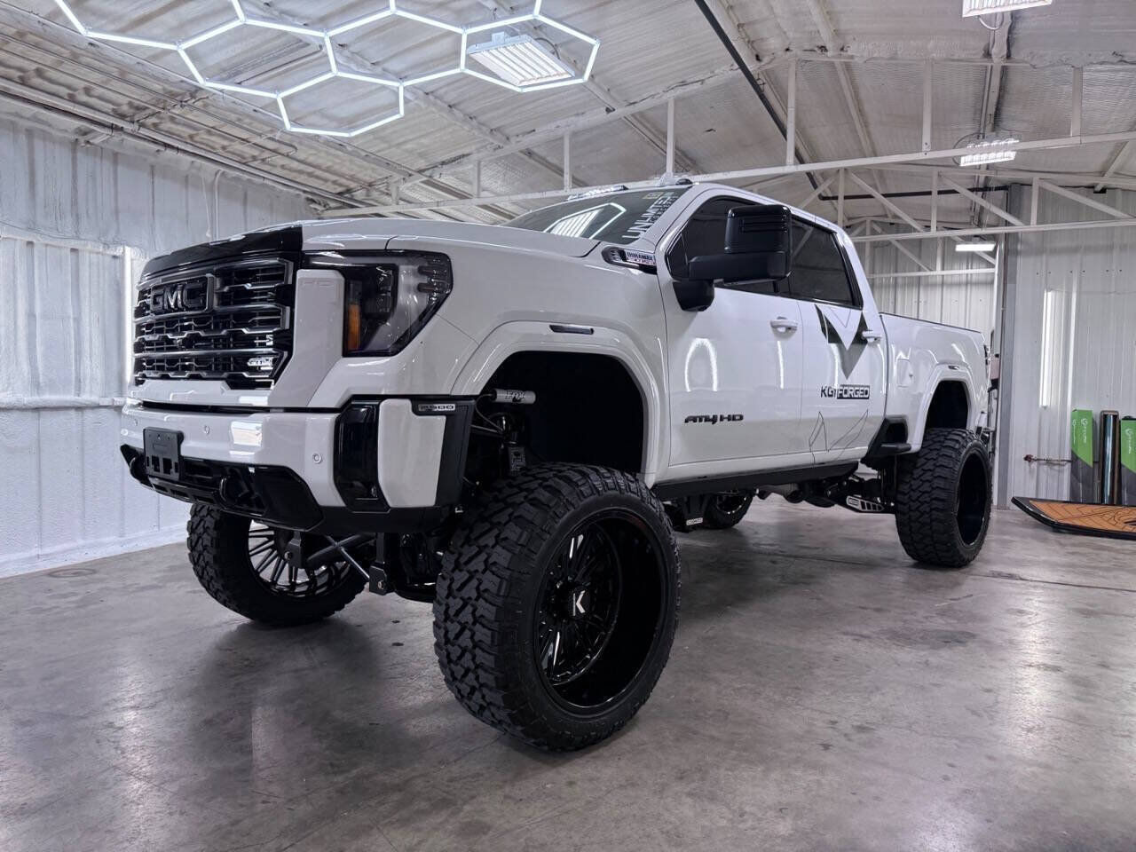 2025 GMC Sierra HD