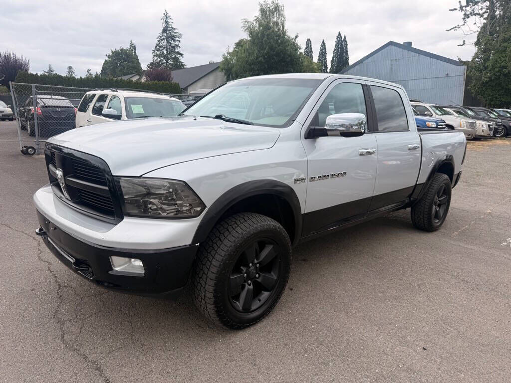 2012 DODGE Ram