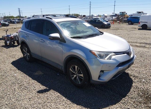 2017 TOYOTA RAV4