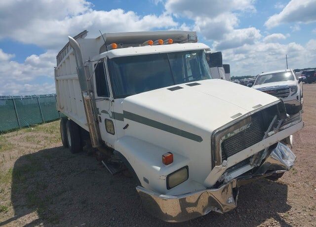 1993 WHITEGMC WB