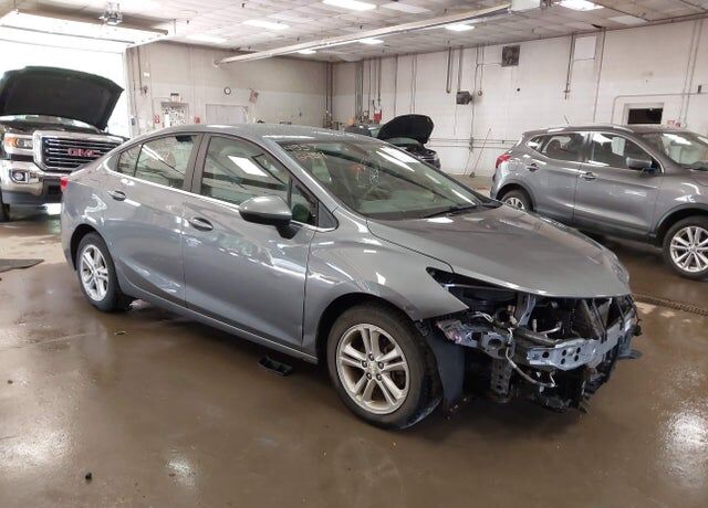 2018 CHEVROLET Cruze