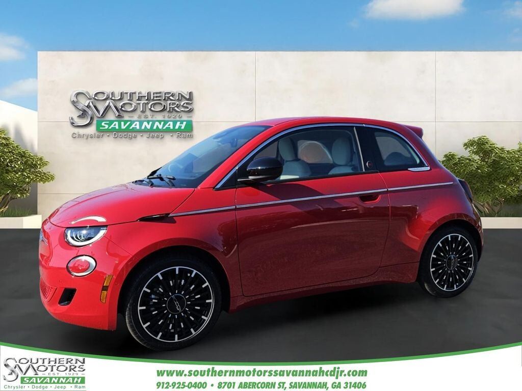 2026 FIAT 500e