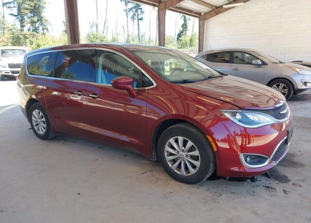 2019 CHRYSLER Pacifica
