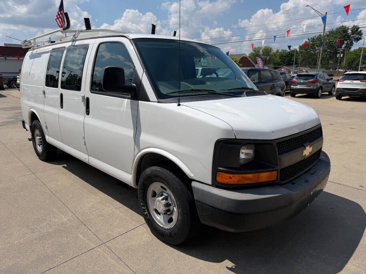 2012 CHEVROLET Express