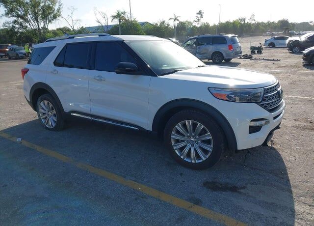 2022 FORD Explorer
