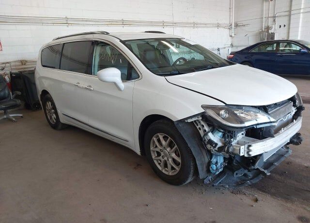 2020 CHRYSLER Pacifica