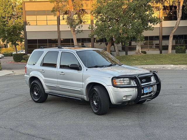 2004 FORD Escape