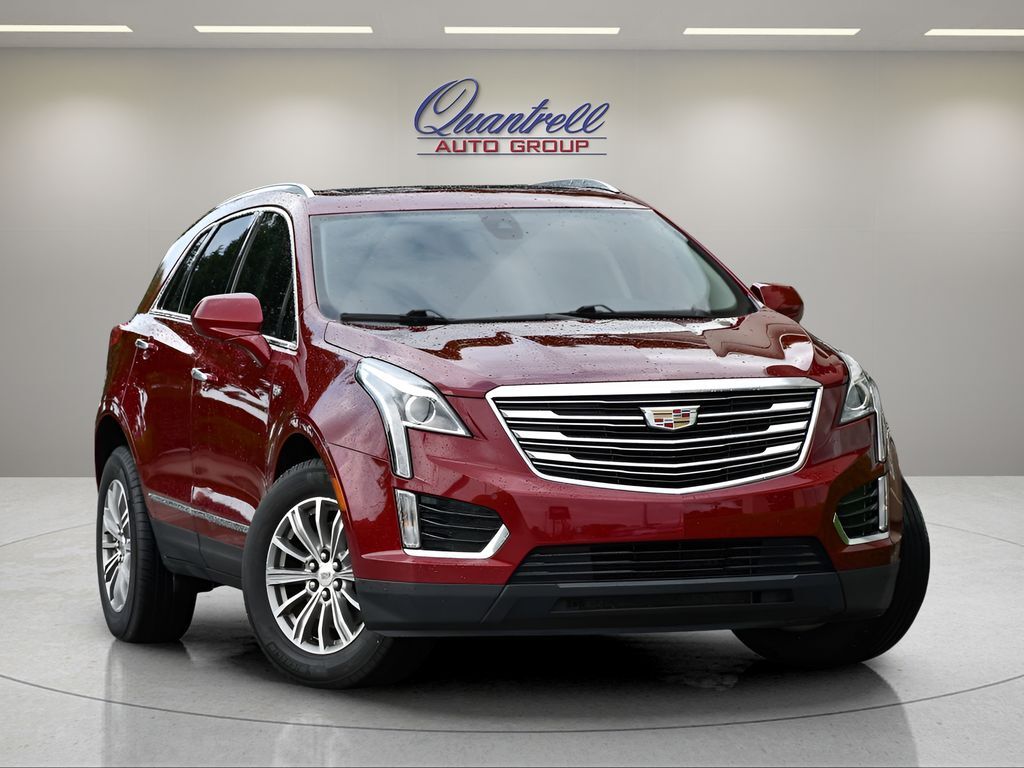 2017 CADILLAC XT5