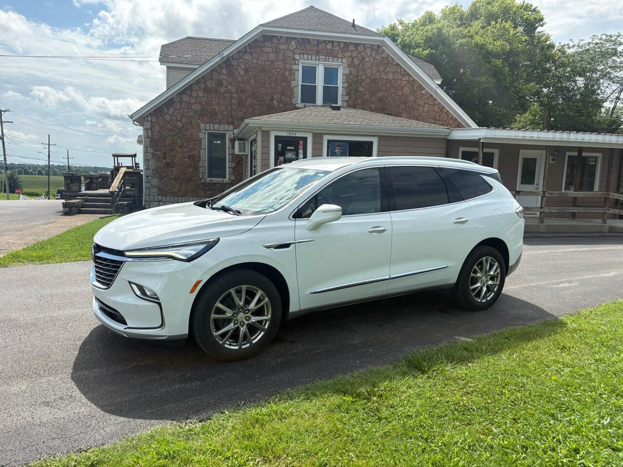 2022 BUICK Enclave