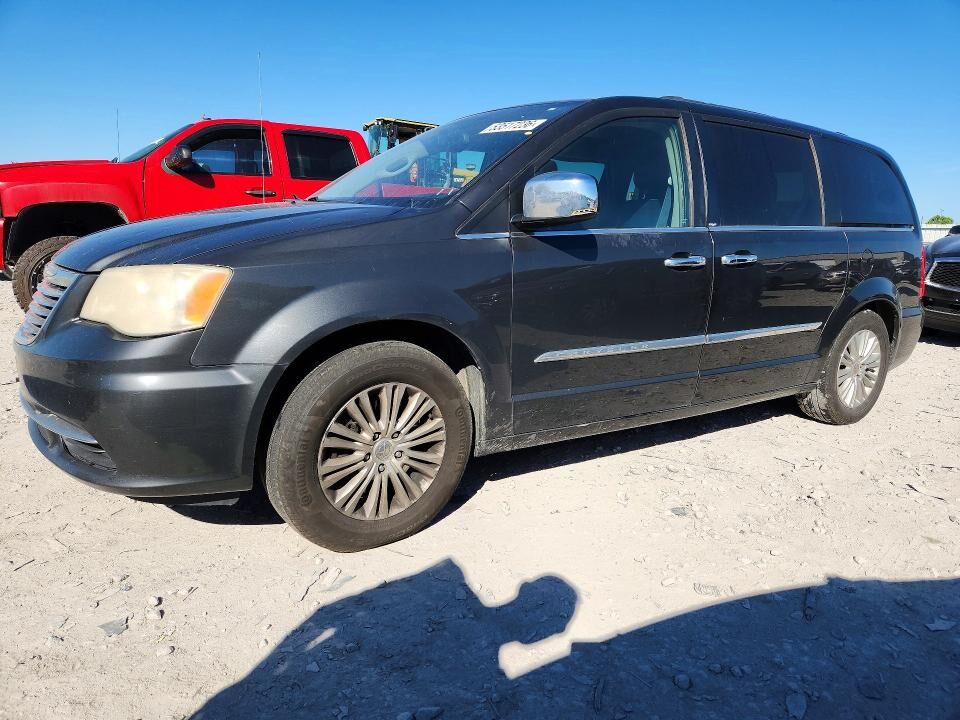 2012 CHRYSLER Town and Country