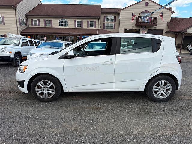 2016 CHEVROLET Sonic