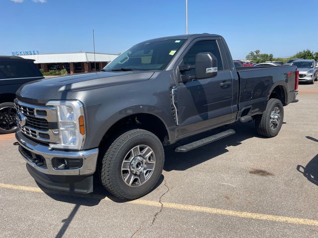2025 FORD F-350