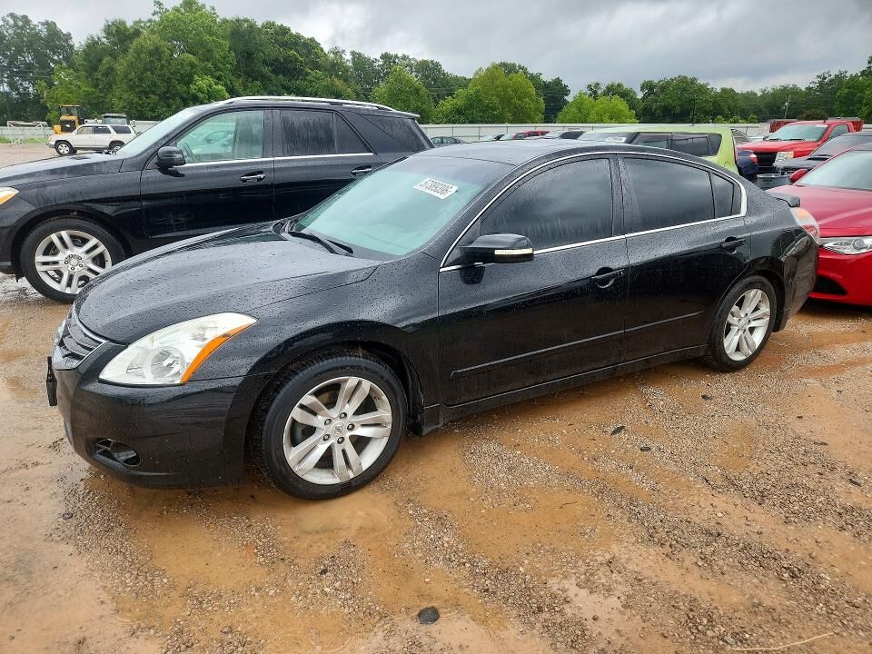 2012 NISSAN Altima