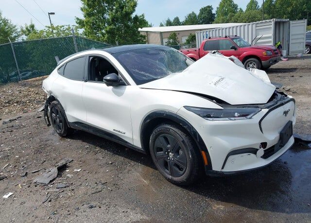 2021 FORD Mach-E