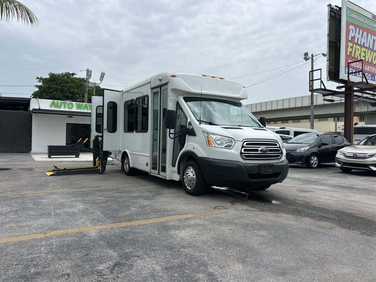 2019 FORD Transit