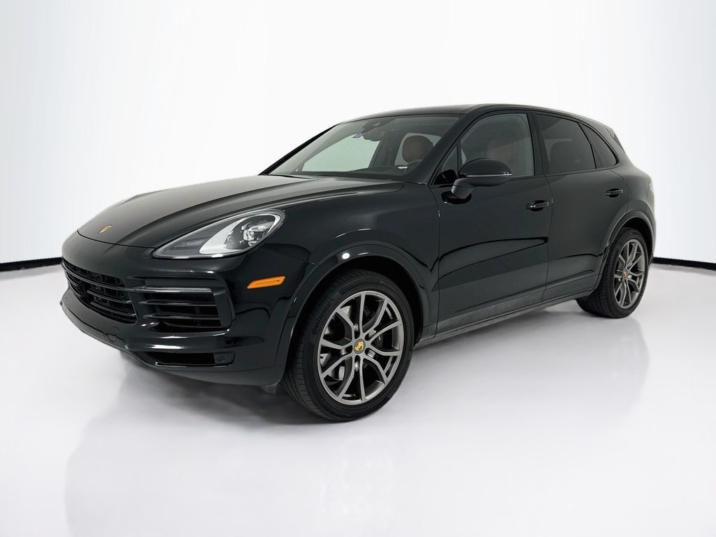 2023 PORSCHE Cayenne