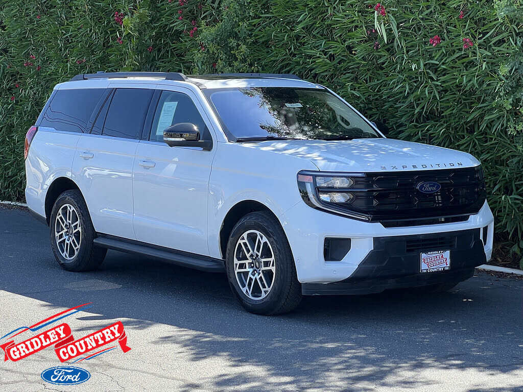 2025 FORD Expedition