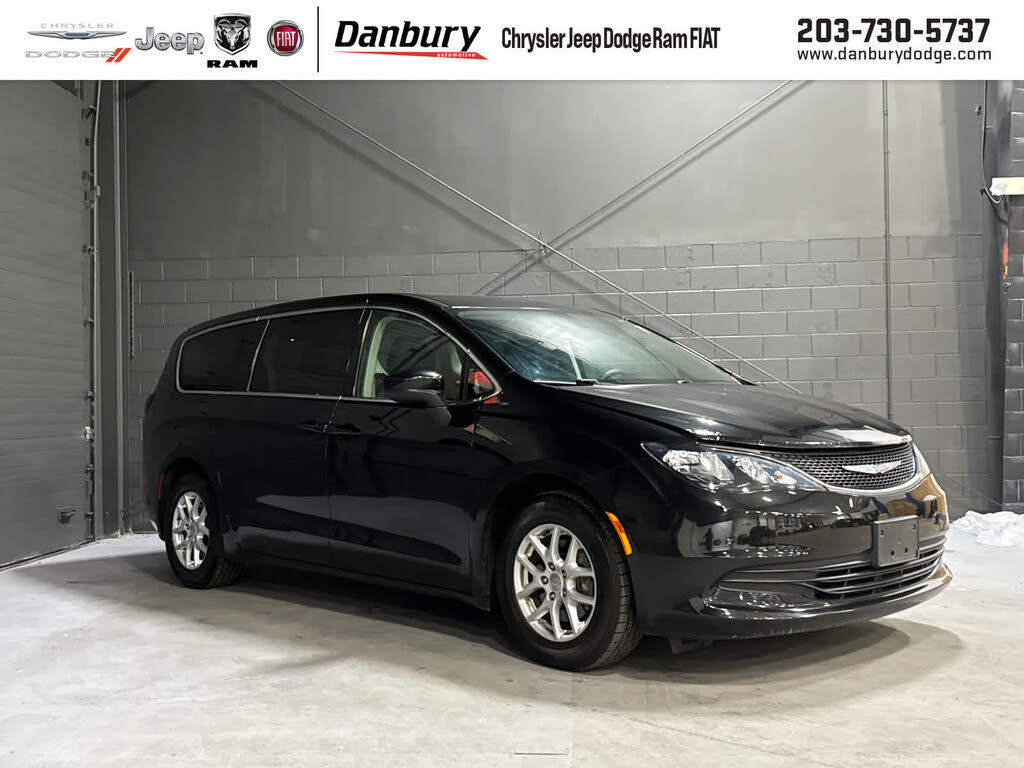2017 CHRYSLER Pacifica