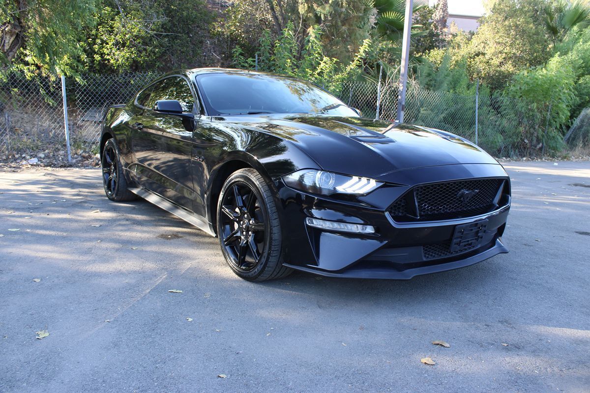 2020 FORD Mustang