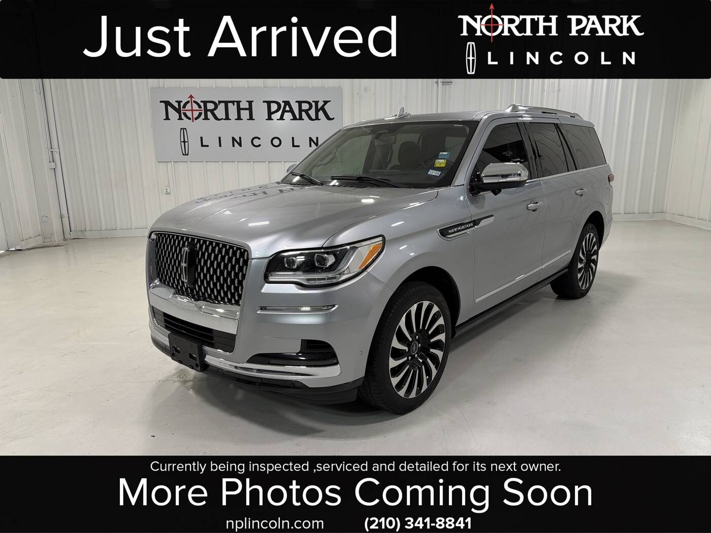 2022 LINCOLN Navigator