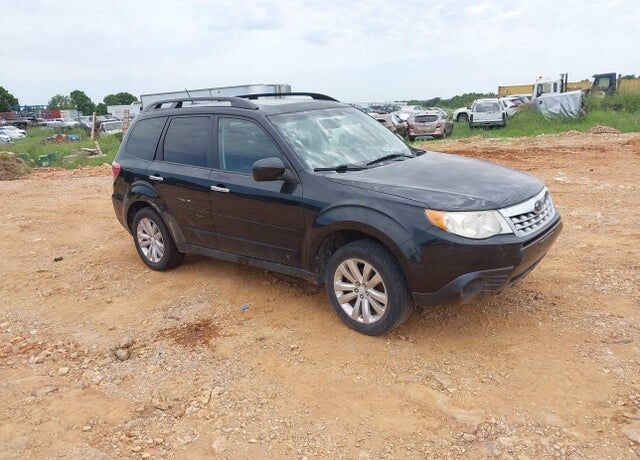 2011 SUBARU Forester