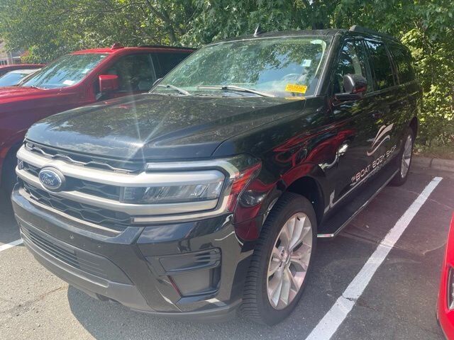 2022 FORD Expedition