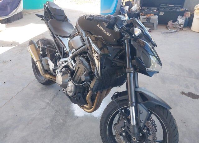 2017 KAWASAKI Z900