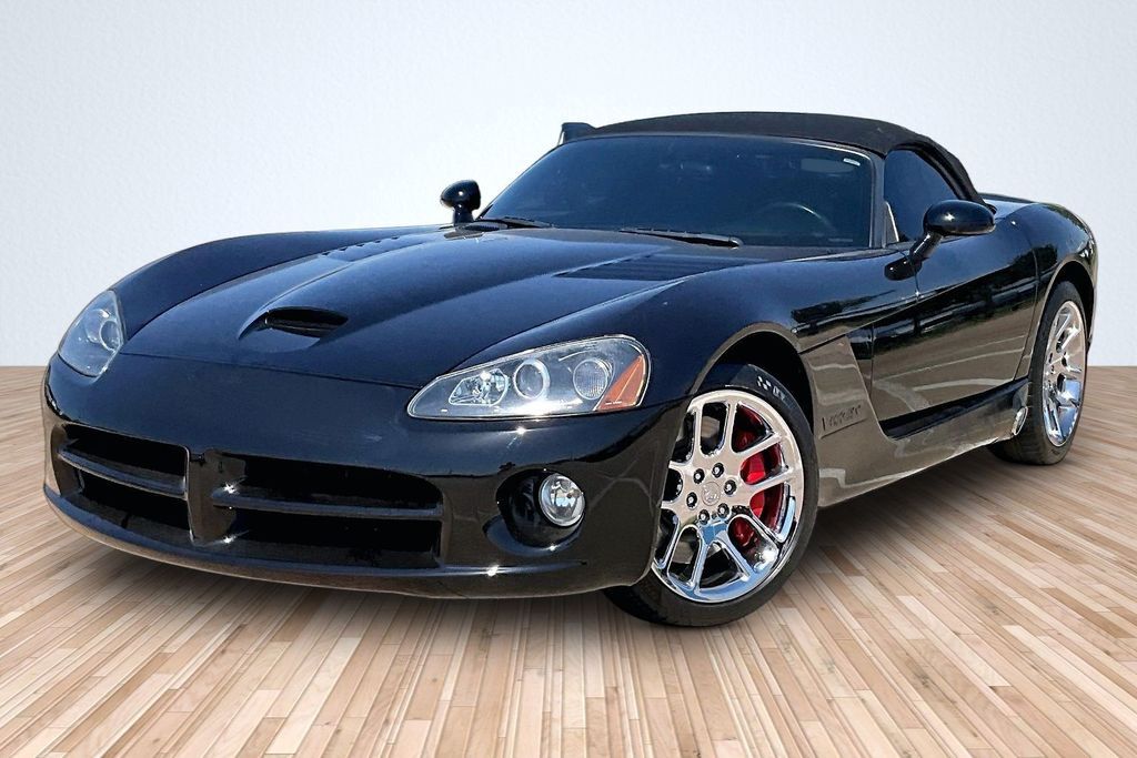 2005 DODGE Viper