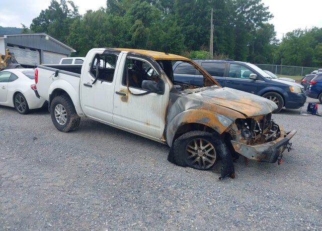2017 NISSAN Frontier