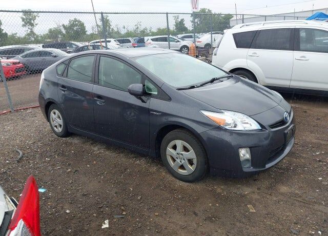 2011 TOYOTA PRIUS
