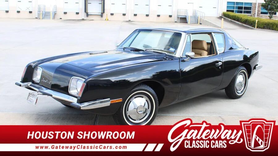 1982 AVANTI Avanti