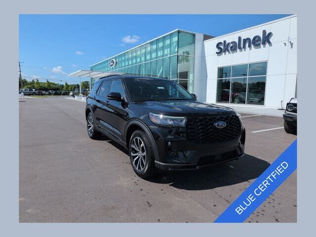 2025 FORD Explorer
