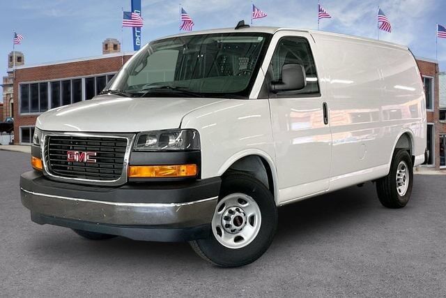 2025 GMC Savana
