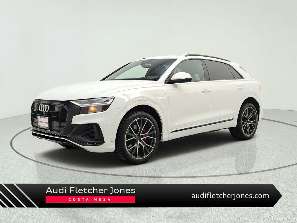 2019 AUDI Q8