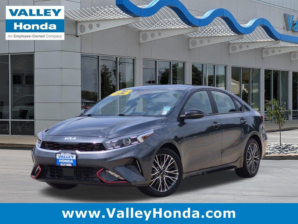 2023 KIA Forte