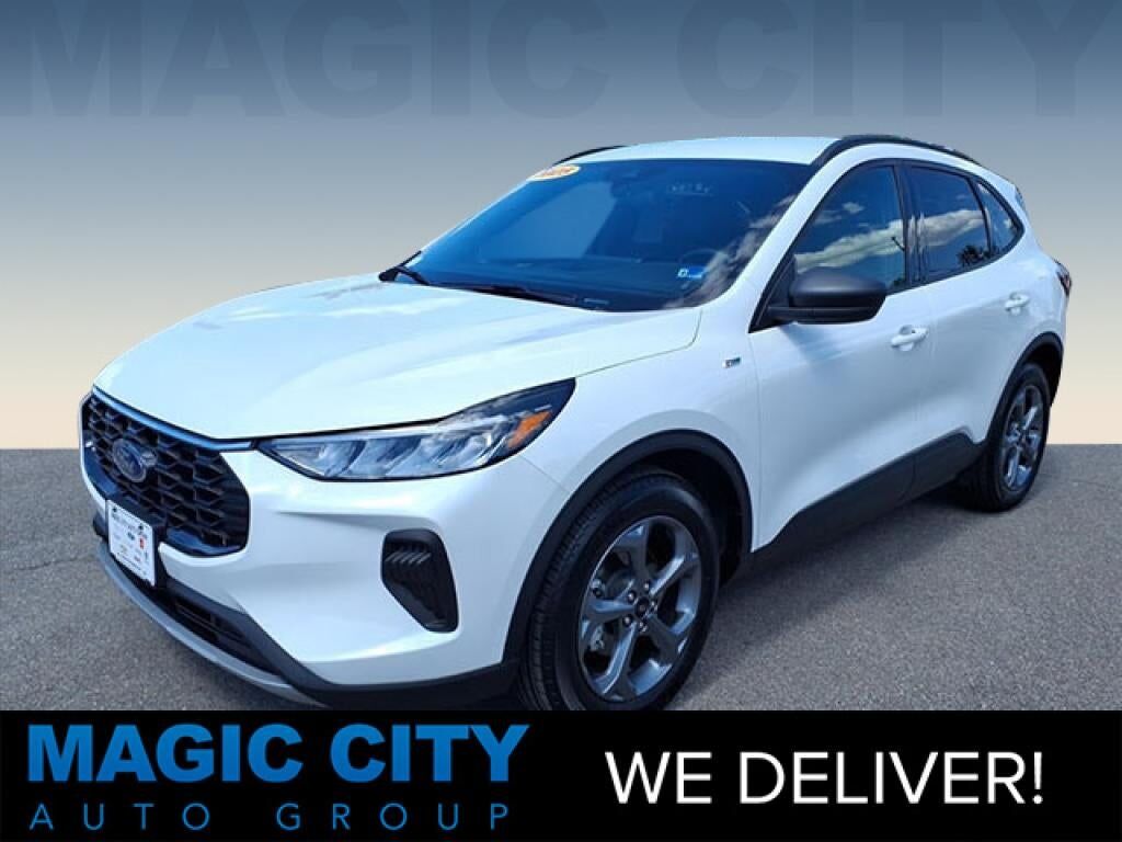 2025 FORD Escape