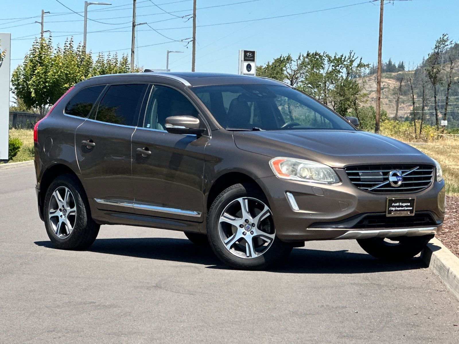 2015 VOLVO XC60