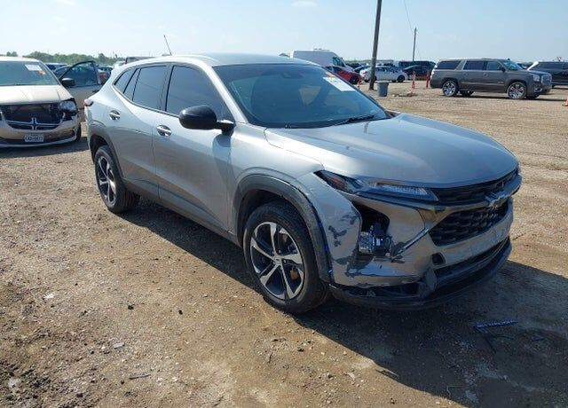 2024 CHEVROLET Trax